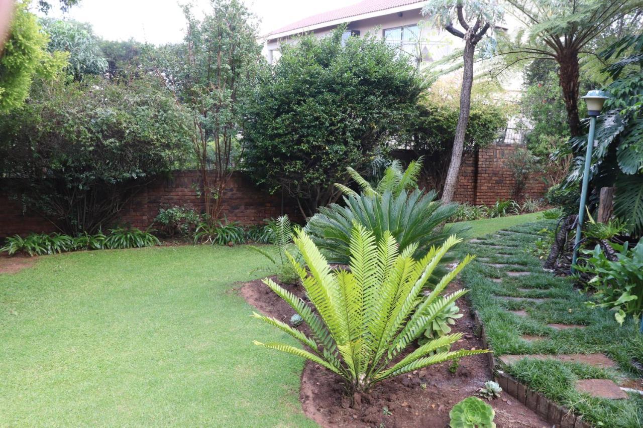 Green Scape Flatlet Претория Экстерьер фото